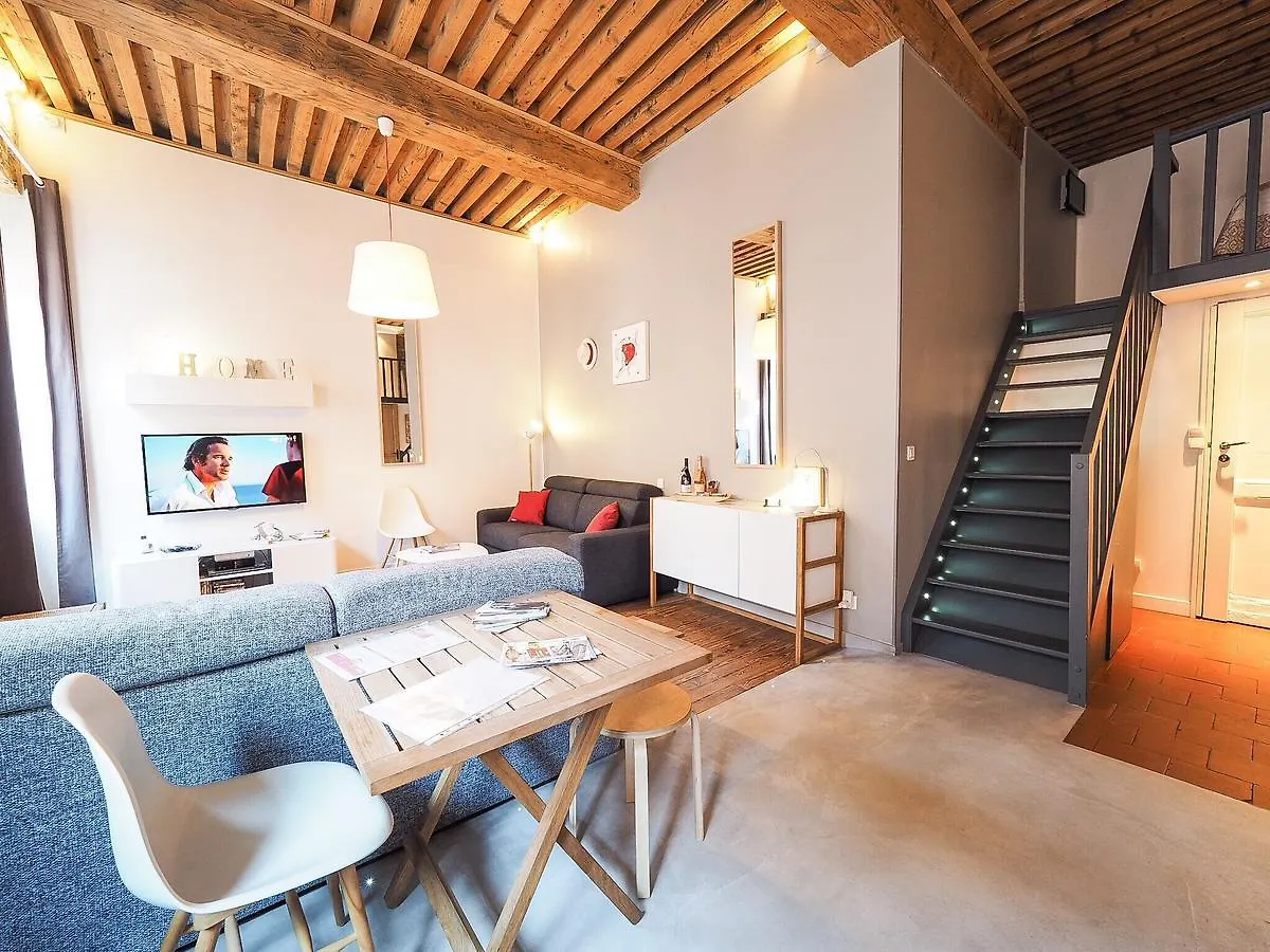 La Nuit Saint Georges Appartement Lyon