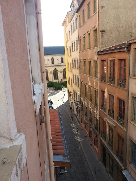 Appartement La Nuit Saint Georges à Lyon